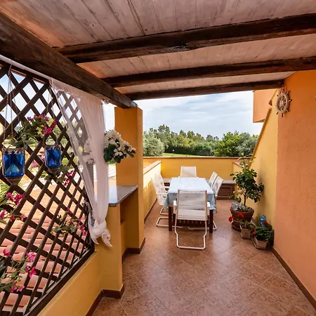 Holiday home Centro Servizi Marinella