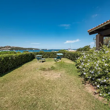Centro Servizi Marinella Holiday home