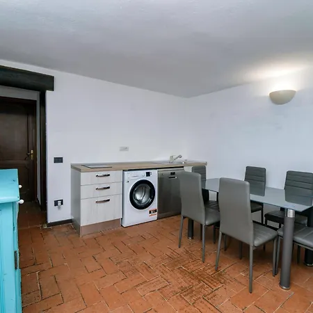 Centro Servizi Marinella
