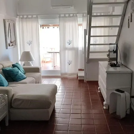 Centro Servizi Holiday home *