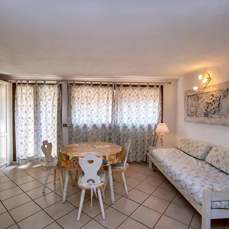 Centro Servizi Marinella Marinella (Sardinia)