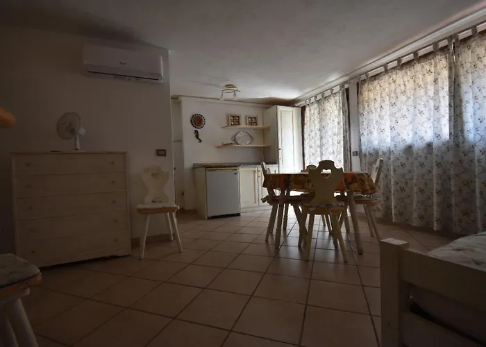 Centro Servizi Tatil Evi Marinella (Sardinia)