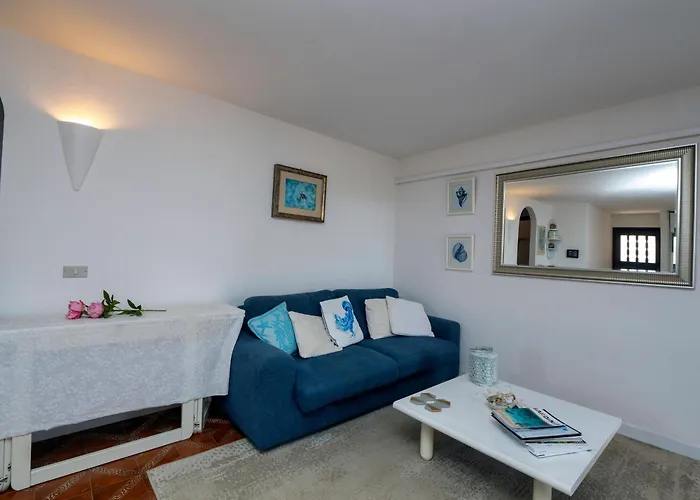 Tatil Evi Centro Servizi Marinella (Sardinia)