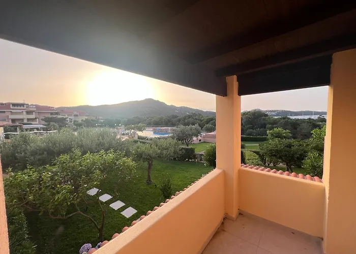 Centro Servizi Tatil Evi Marinella (Sardinia)